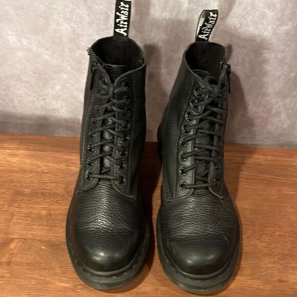 Dr. Martens Black Textured Leather 1460 Pascal Boots with side zip size 8 - Picture 2 of 7